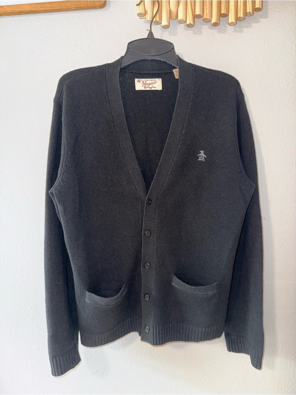 Penguin brand wool cardigan men’s medium
